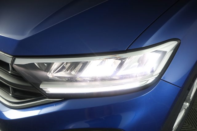 VOLKSWAGEN T-Roc usata 7