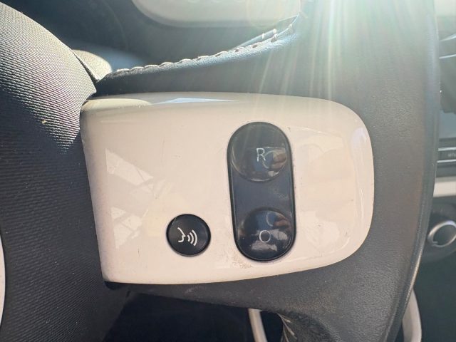 RENAULT Twingo usata 27