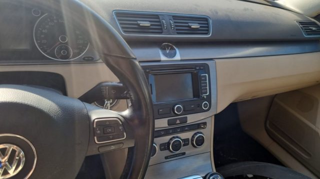 VOLKSWAGEN Passat Variant usata, con Autoradio