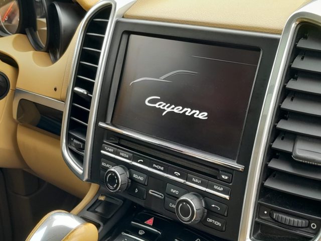 PORSCHE Cayenne usata, con Fari Xenon