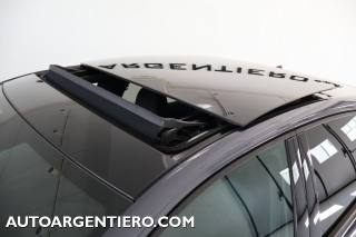 VOLKSWAGEN Taigo usata, con Airbag laterali