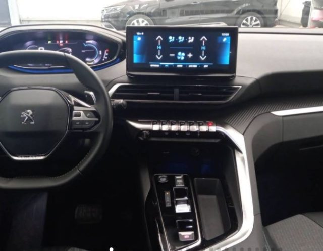 PEUGEOT 5008 usata, con Specchietti laterali elettrici