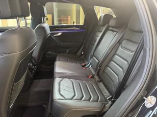 VOLKSWAGEN Touareg usata, con ESP