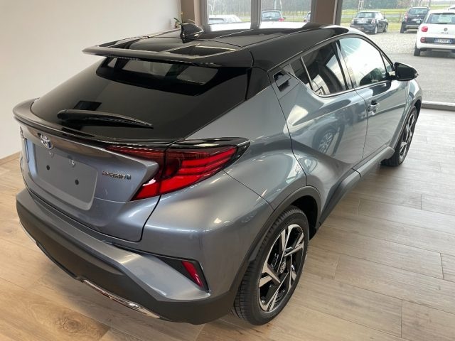 TOYOTA C-HR usata, con Climatizzatore