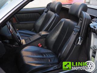 MERCEDES-BENZ SL 300 usata, con Cerchi in lega