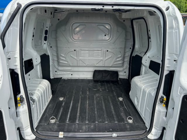 FIAT Fiorino usata, con Bluetooth
