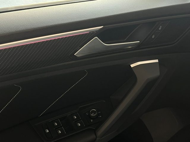 VOLKSWAGEN Tiguan usata, con Adaptive Cruise Control
