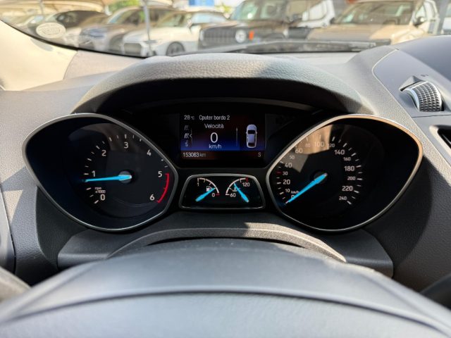FORD Kuga usata, con Fendinebbia