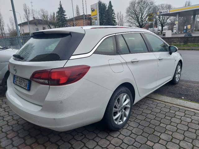OPEL Astra usata, con Airbag Passeggero