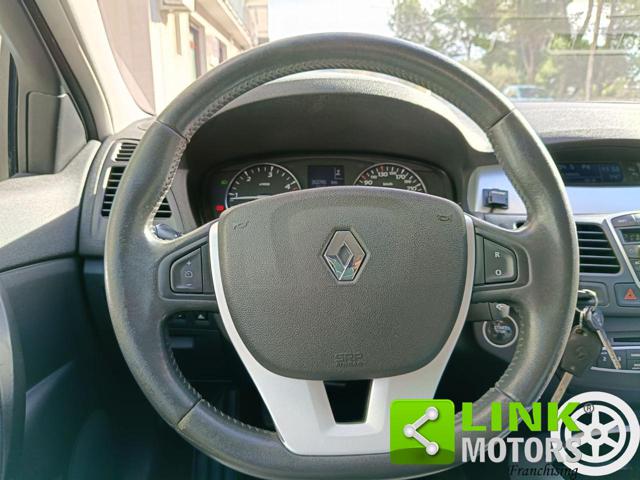 RENAULT Laguna usata, con Isofix