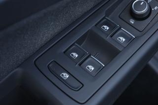 VOLKSWAGEN Golf Variant usata, con Specchietti laterali elettrici