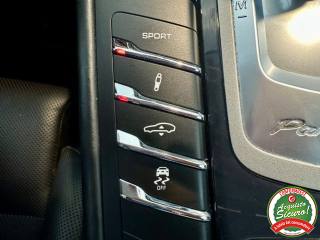 PORSCHE Panamera usata, con Lettore CD