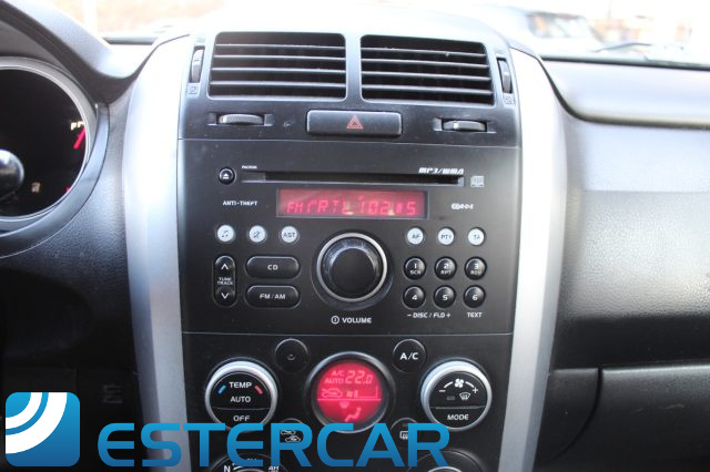 SUZUKI Grand Vitara usata, con Boardcomputer