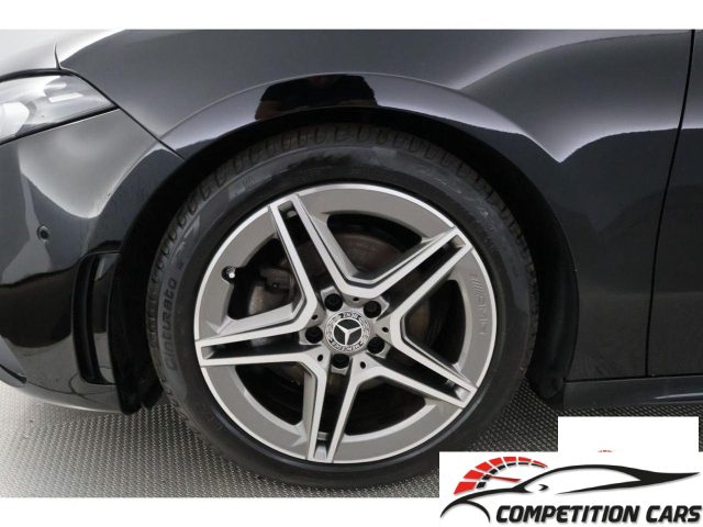 MERCEDES-BENZ A 180 usata, con Chiusura centralizzata