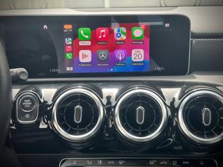 MERCEDES-BENZ A 180 usata, con Touch screen