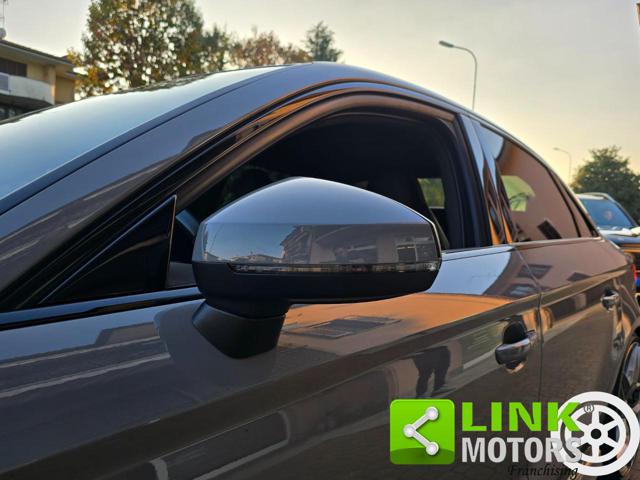 AUDI RS3 usata, con Sedile posteriore sdoppiato