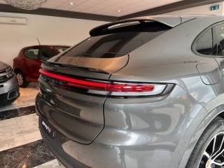PORSCHE Cayenne usata, con Servosterzo