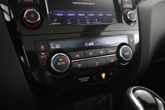 NISSAN Qashqai usata 12