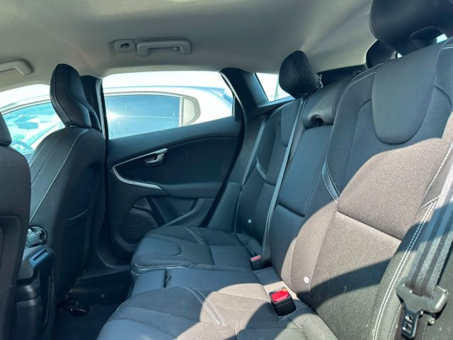 VOLVO V40 usata, con Controllo trazione