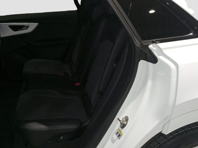 AUDI Q8 usata 10