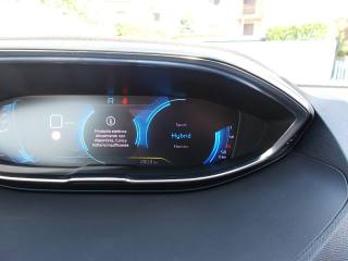 PEUGEOT 3008 usata, con Volante in pelle