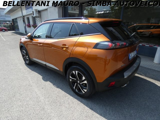 PEUGEOT 2008 usata, con Autoradio