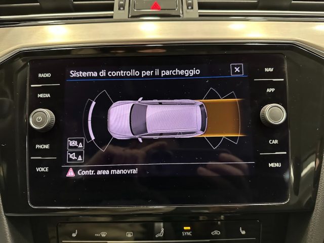 VOLKSWAGEN Passat Variant usata, con Controllo trazione