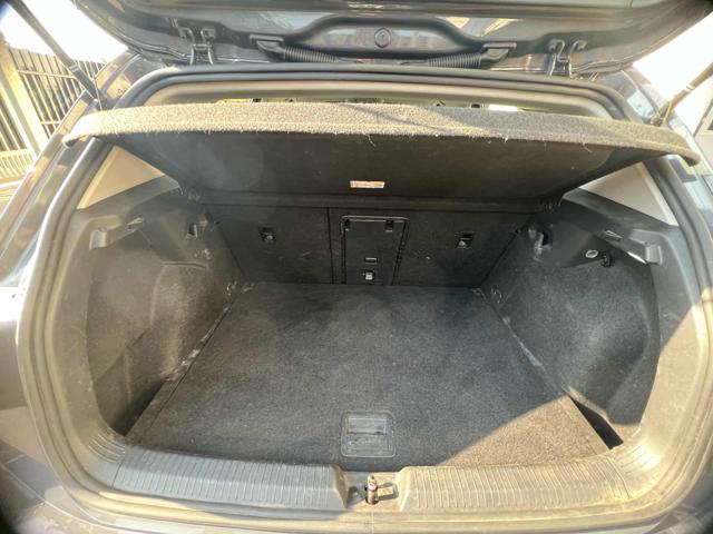 VOLKSWAGEN Golf usata, con Servosterzo