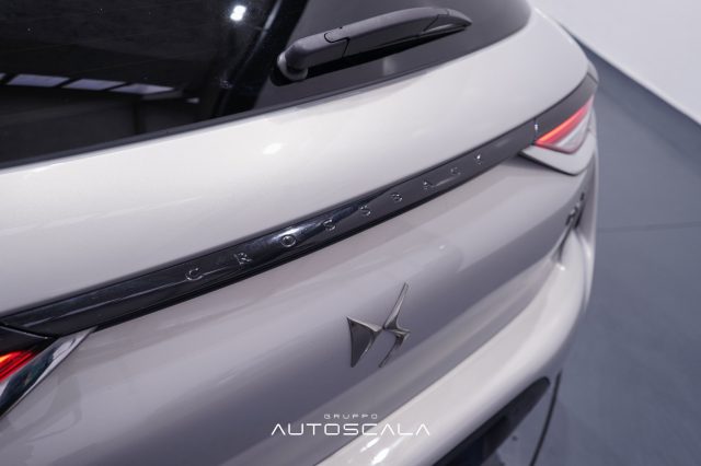 DS AUTOMOBILES DS 3 Crossback usata, con Sensori di parcheggio posteriori