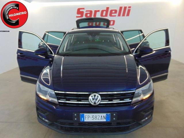 VOLKSWAGEN Tiguan usata, con Airbag laterali
