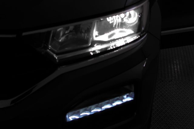 VOLKSWAGEN T-Roc usata, con Servosterzo