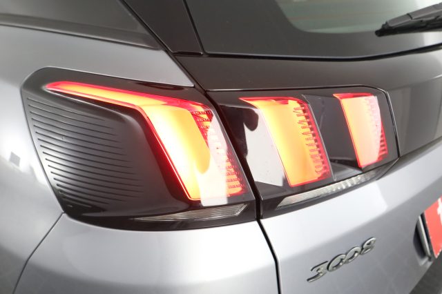 PEUGEOT 3008 usata 8