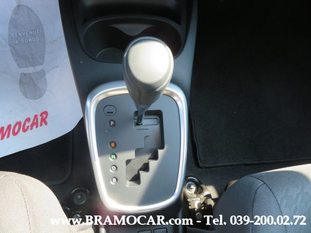 TOYOTA Yaris usata, con Controllo elettronico della corsia