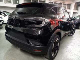 RENAULT Captur usata, con Alzacristalli elettrici