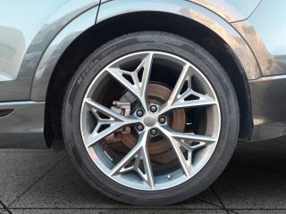 AUDI Q8 usata, con Vetri oscurati