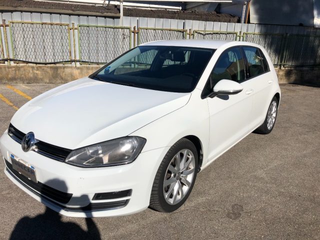 VOLKSWAGEN Golf usata, con ABS