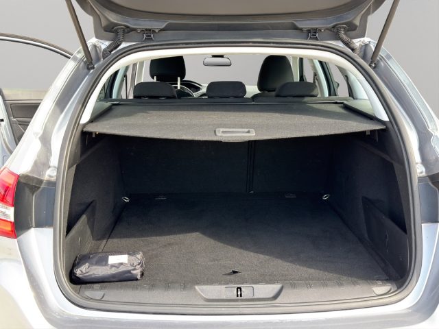 PEUGEOT 308 usata, con Specchietti laterali elettrici