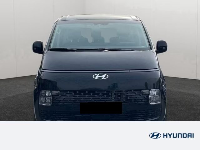 HYUNDAI Staria usata, con Airbag
