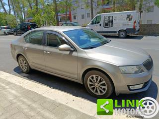 SKODA Octavia usata, con Airbag laterali