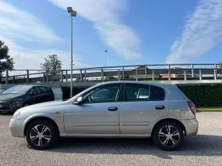 NISSAN Almera usata, con Autoradio