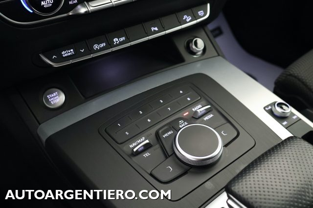 AUDI Q5 usata, con Chiusura centralizzata