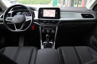 VOLKSWAGEN T-Roc usata, con Volante in pelle