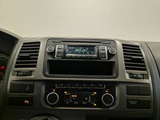 VOLKSWAGEN Caravelle usata, con MP3