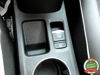 RENAULT Captur usata, con Touch screen
