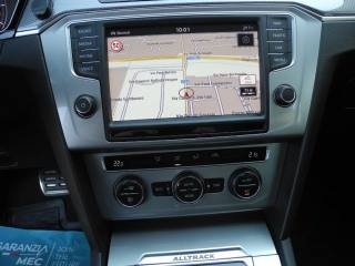 VOLKSWAGEN Passat Alltrack usata, con Trazione integrale