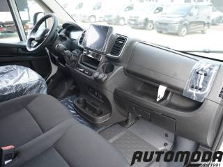 OPEL Movano usata, con Autoradio digitale