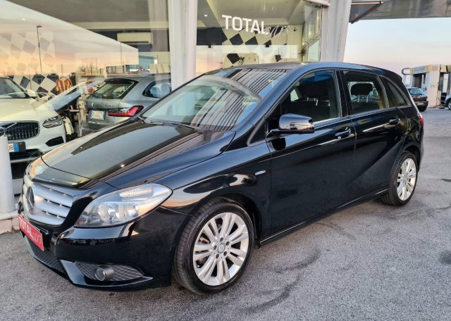 MERCEDES-BENZ B 180 usata, con Airbag laterali