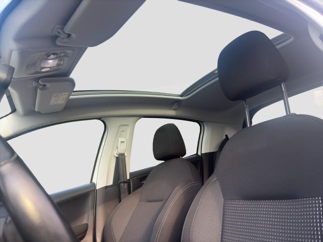 PEUGEOT 208 usata 15