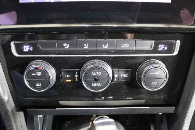 VOLKSWAGEN Golf Variant usata, con Adaptive Cruise Control