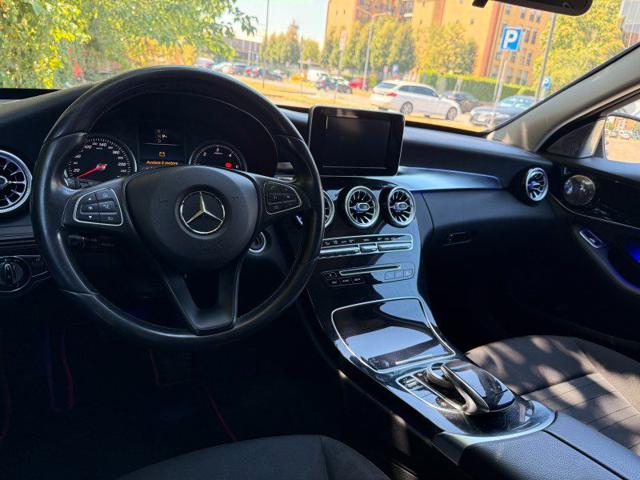 MERCEDES-BENZ C 200 usata, con Hill holder